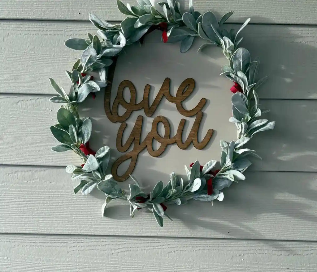 XOXO Love You - Door Hanger and Leaner